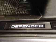 Land Rover-Defender-53